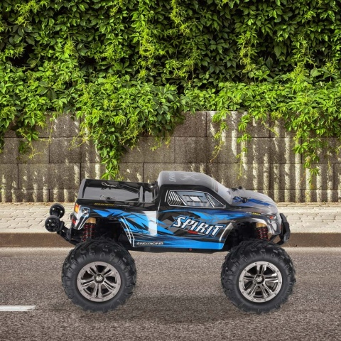Auto przedsawione na ulicy Auto przedsawione na ulicy